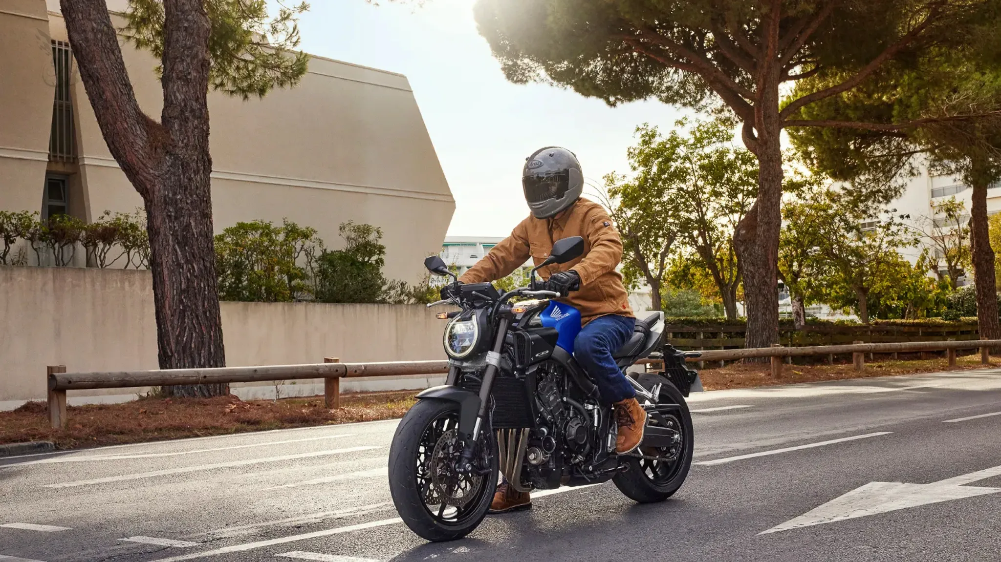 原廠推出黑化 CB650R！2027 年式 Honda CB650R 三款新色發表6992|小老婆汽機車資訊網