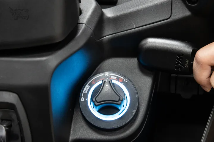 不用再綁定 Keyless！三陽 DRG 彎道版傳統鑰匙車型登場4987|小老婆汽機車資訊網