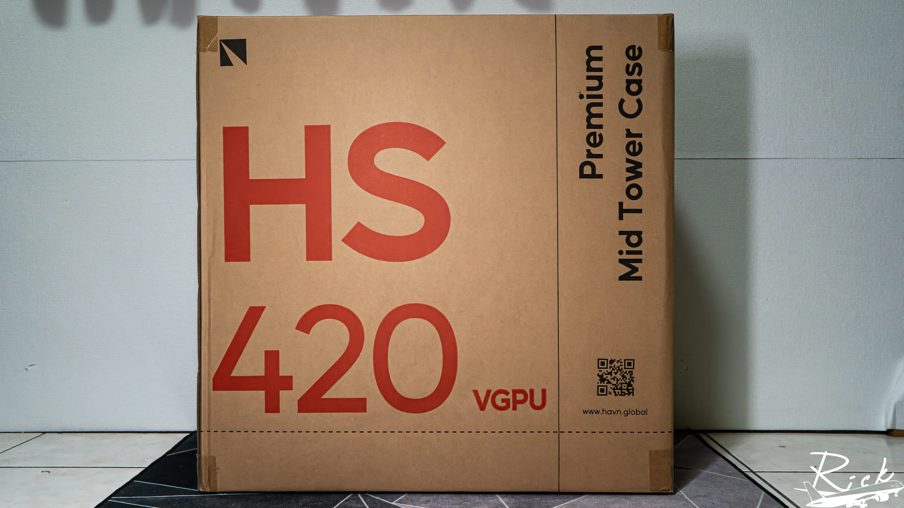 【開箱】極致曲率全景海景殼 | HAVN HS 420 VGPU WHITE6979|小老婆汽機車資訊網