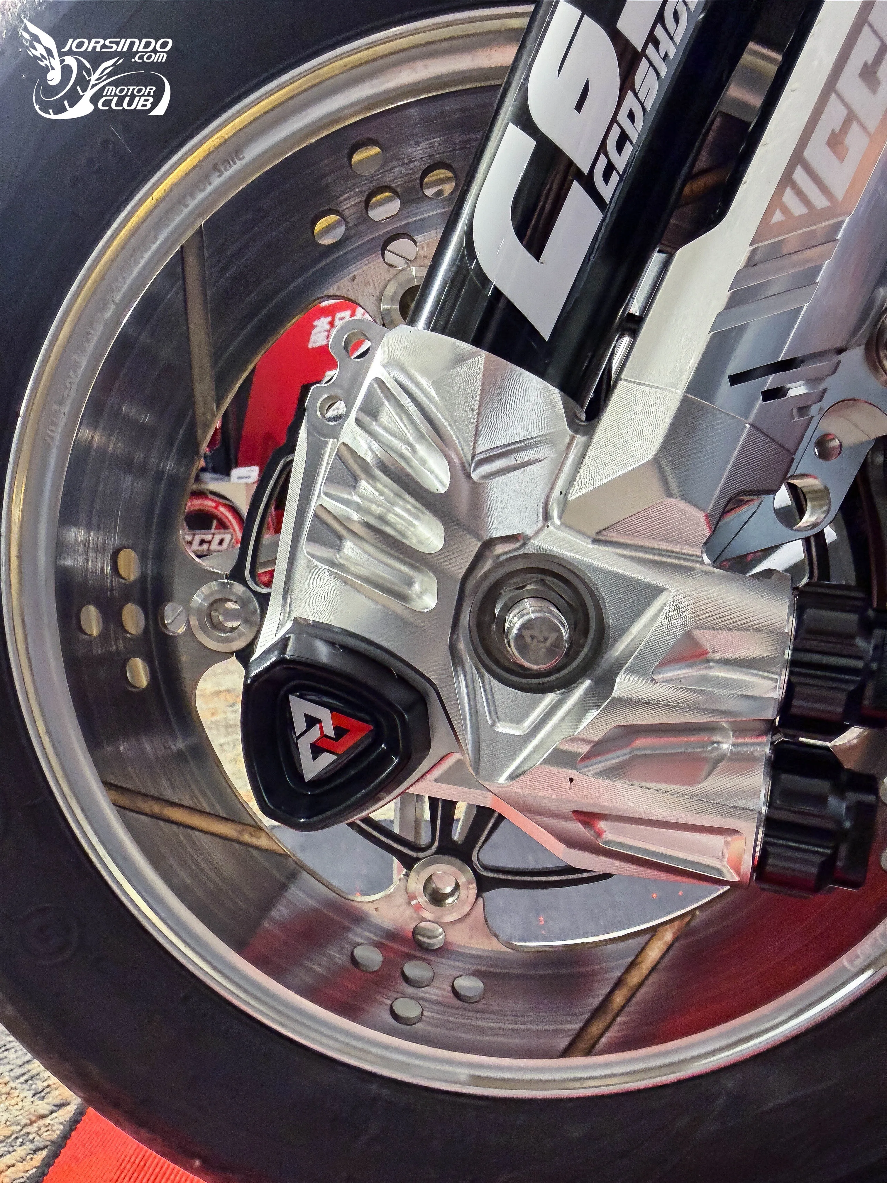兩萬元內的全可調避震！CCD CFS-C63 掛瓶前叉登場7139|小老婆汽機車資訊網
