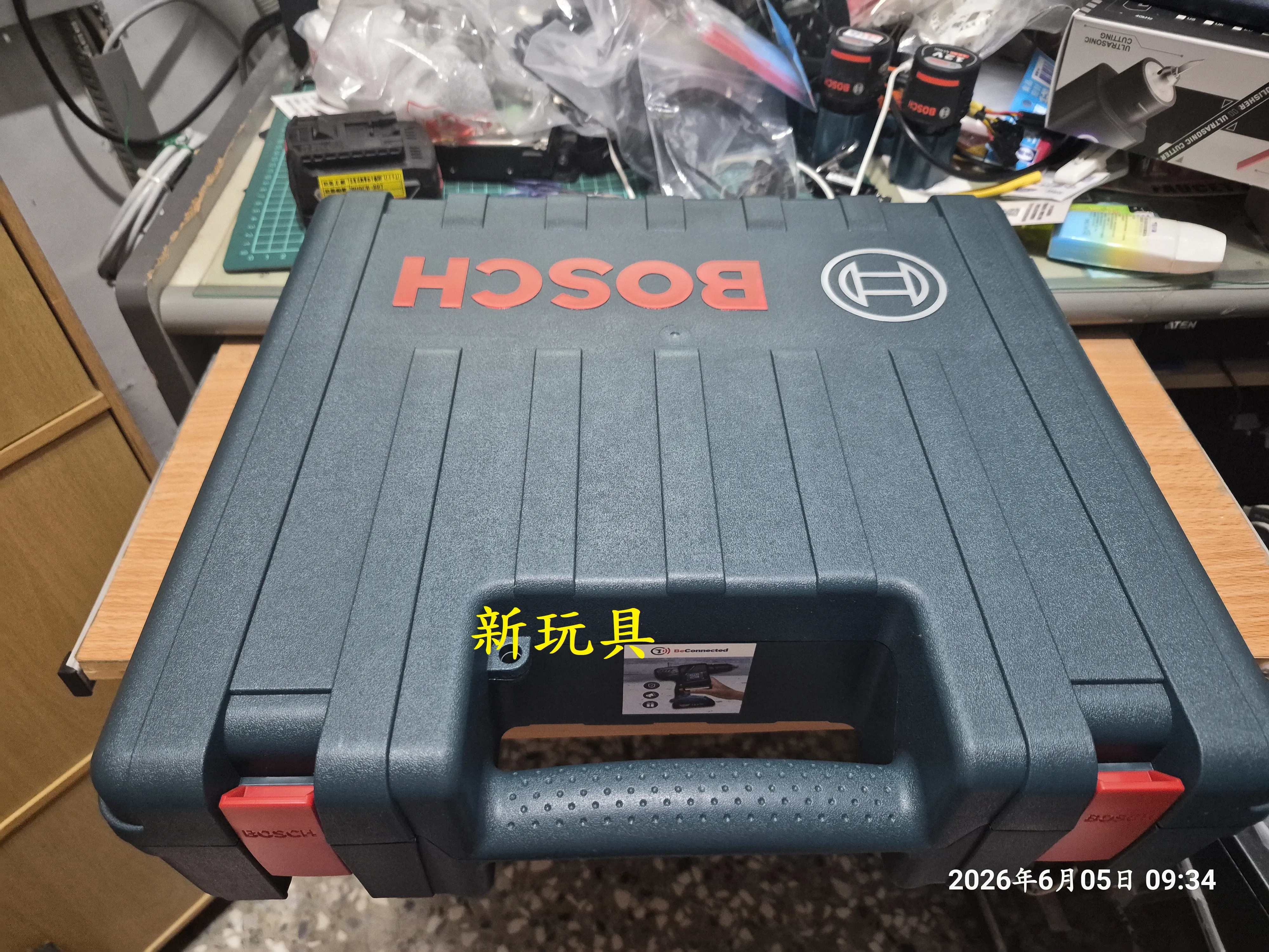 T-418_18V鋰電免碳刷衝擊板手GDS 18V-350d開箱6684|小老婆汽機車資訊網