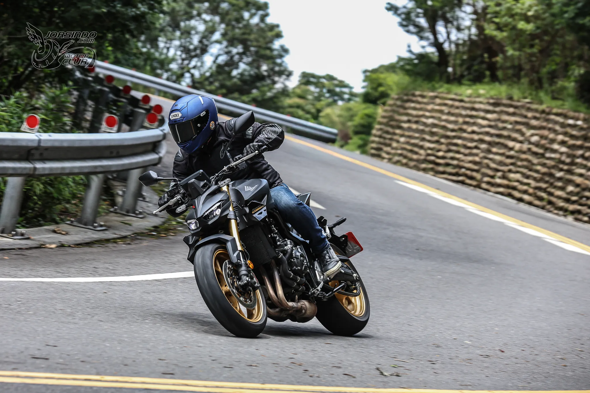 法龜又發威？HONDA CB1000 Hornet SP 深度試駕：被封印的小蜜蜂能買嗎？2866|小老婆汽機車資訊網