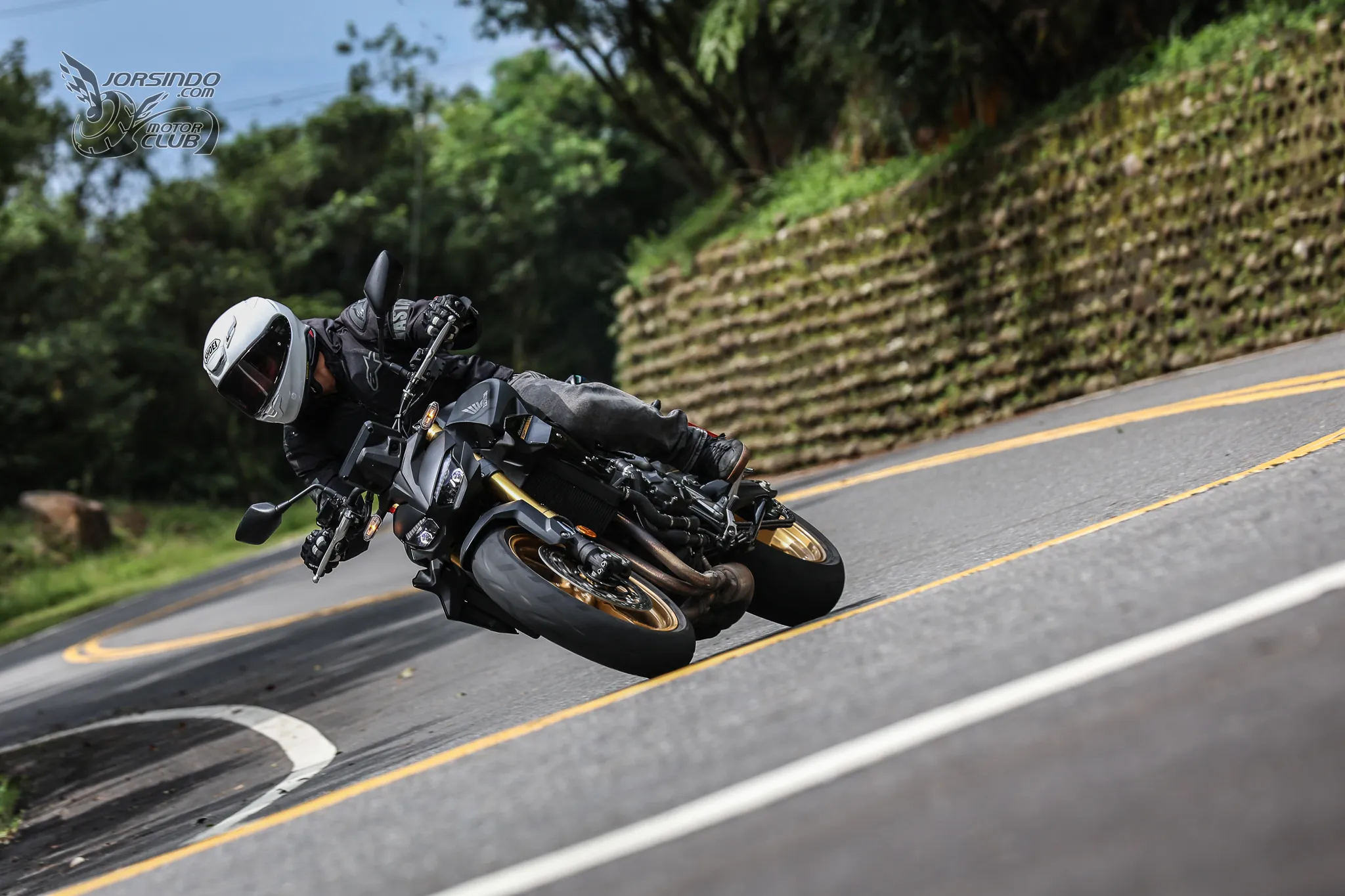 法龜又發威？HONDA CB1000 Hornet SP 深度試駕：被封印的小蜜蜂能買嗎？3120|小老婆汽機車資訊網