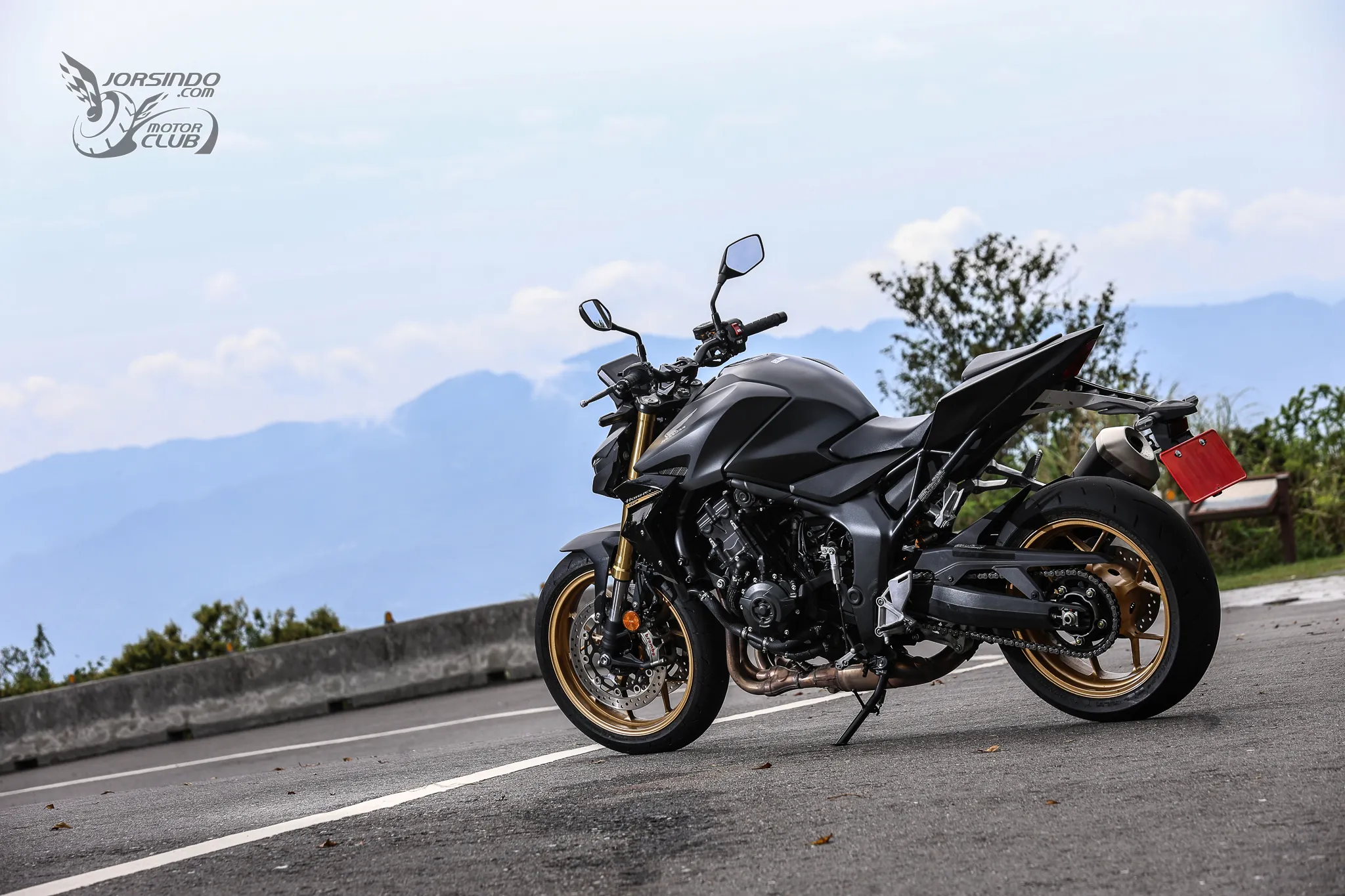 法龜又發威？HONDA CB1000 Hornet SP 深度試駕：被封印的小蜜蜂能買嗎？6006|小老婆汽機車資訊網