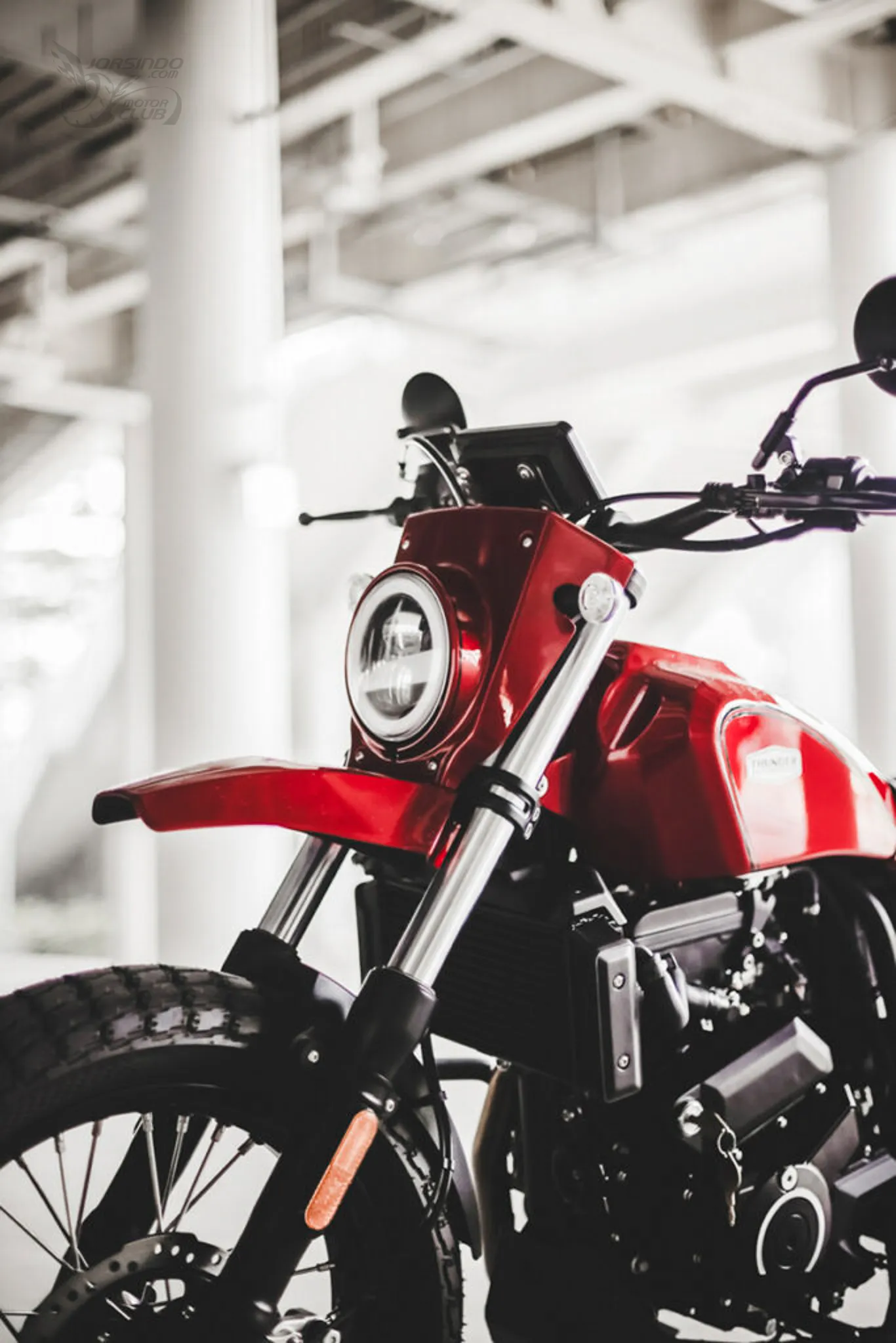 出廠即是手工車！THUNDER MOTORCYCLES 發表 FTS250 沙地滑胎風街車4501|小老婆汽機車資訊網