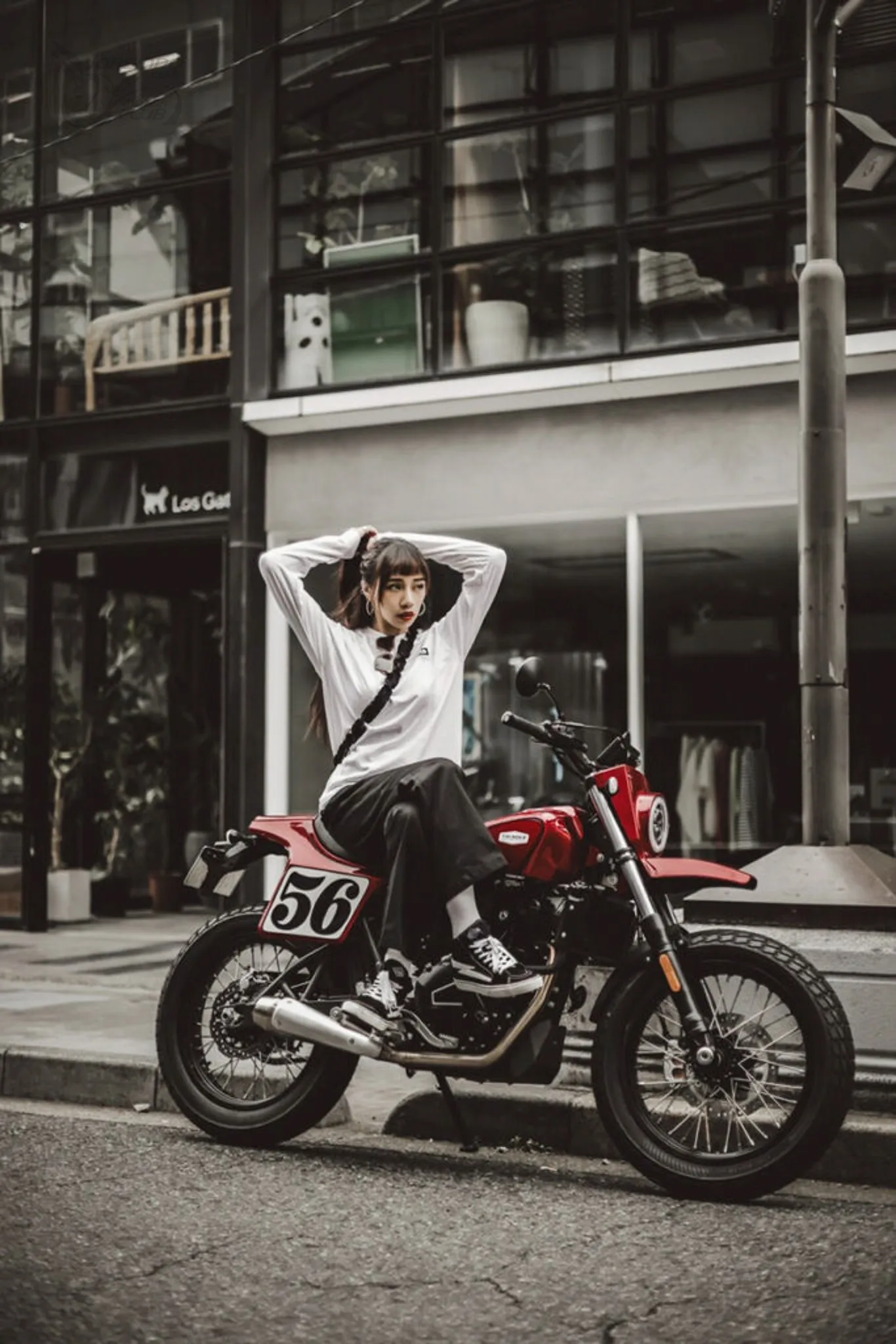出廠即是手工車！THUNDER MOTORCYCLES 發表 FTS250 沙地滑胎風街車9513|小老婆汽機車資訊網