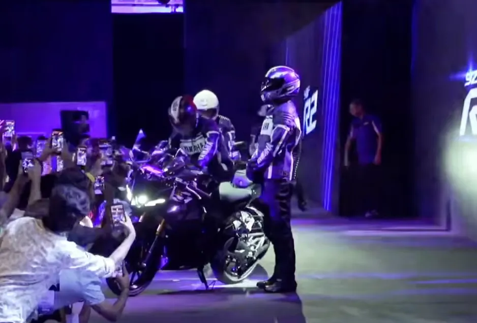 YAMAHA YZF-R2 正式登場！204 c.c 雙凸 26.5 匹、動力可調模式5230|小老婆汽機車資訊網