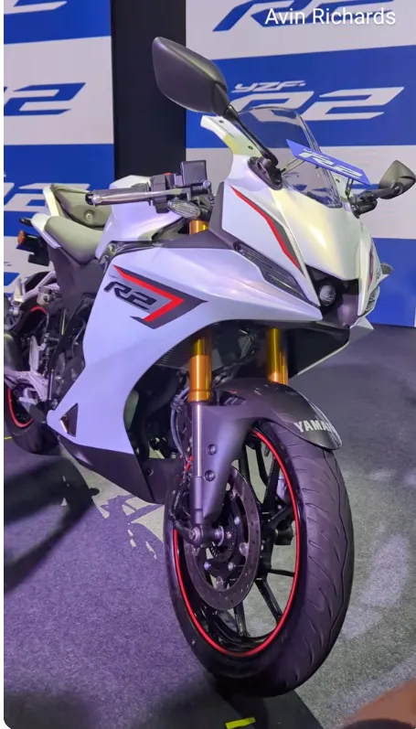 YAMAHA YZF-R2 正式登場！204 c.c 雙凸 26.5 匹、動力可調模式9905|小老婆汽機車資訊網