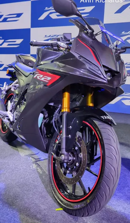 YAMAHA YZF-R2 正式登場！204 c.c 雙凸 26.5 匹、動力可調模式9594|小老婆汽機車資訊網