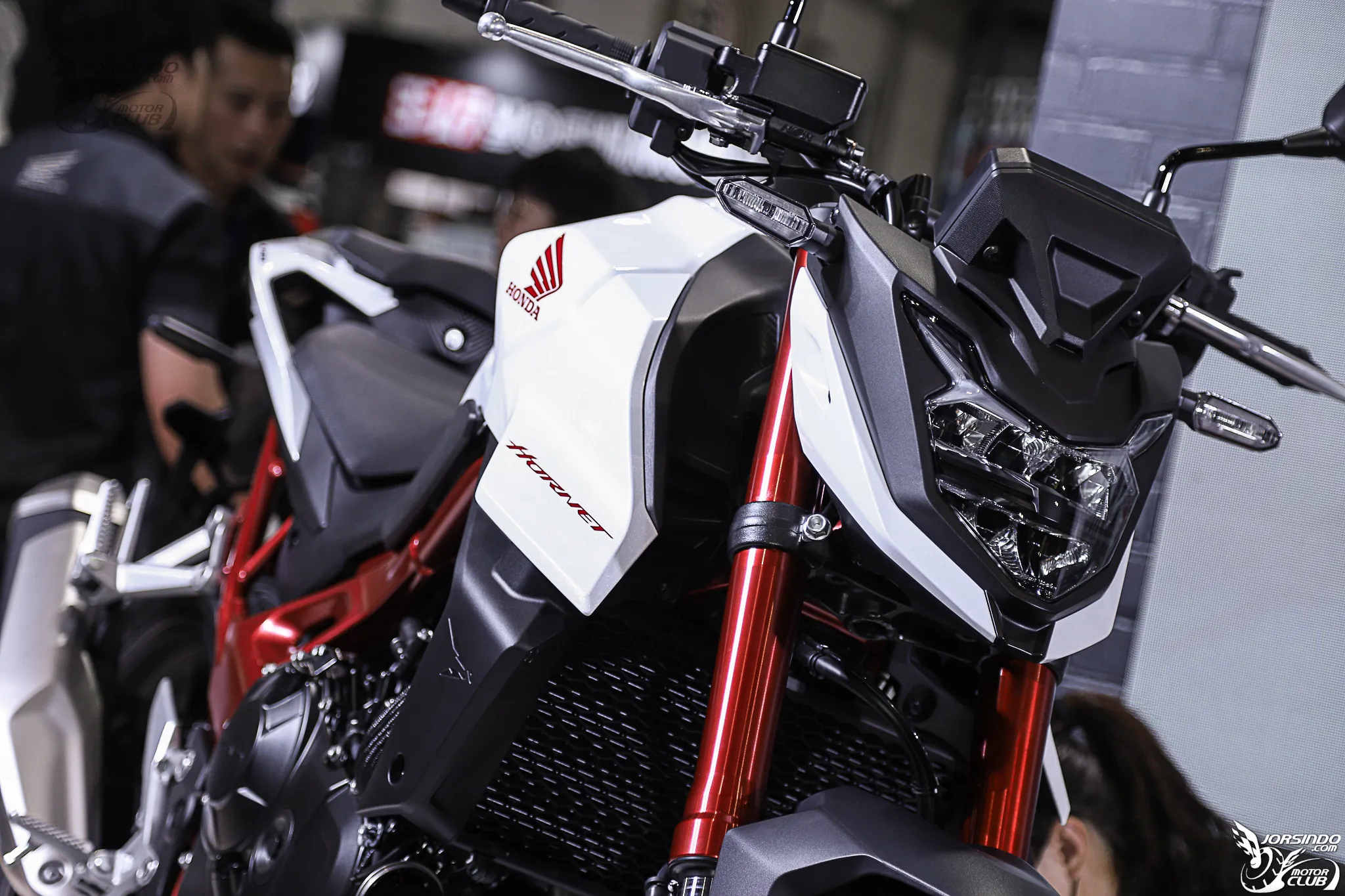 法龜又發威？HONDA CB1000 Hornet SP 深度試駕：被封印的小蜜蜂能買嗎？583|小老婆汽機車資訊網