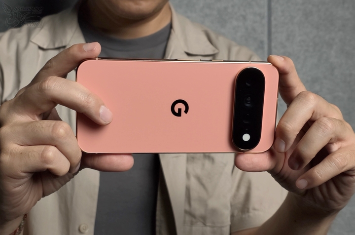 Google Pixel 11 Pro XL 開箱體驗 EP1：那顆靈動的 HiLight 大眼睛