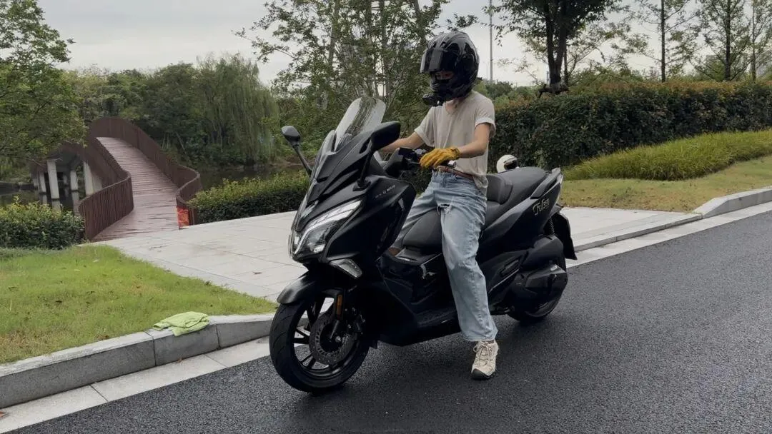 [大陆车讯] 豪爵TVL350试驾体验：没白等！一台“青出于蓝而胜于蓝... ...
