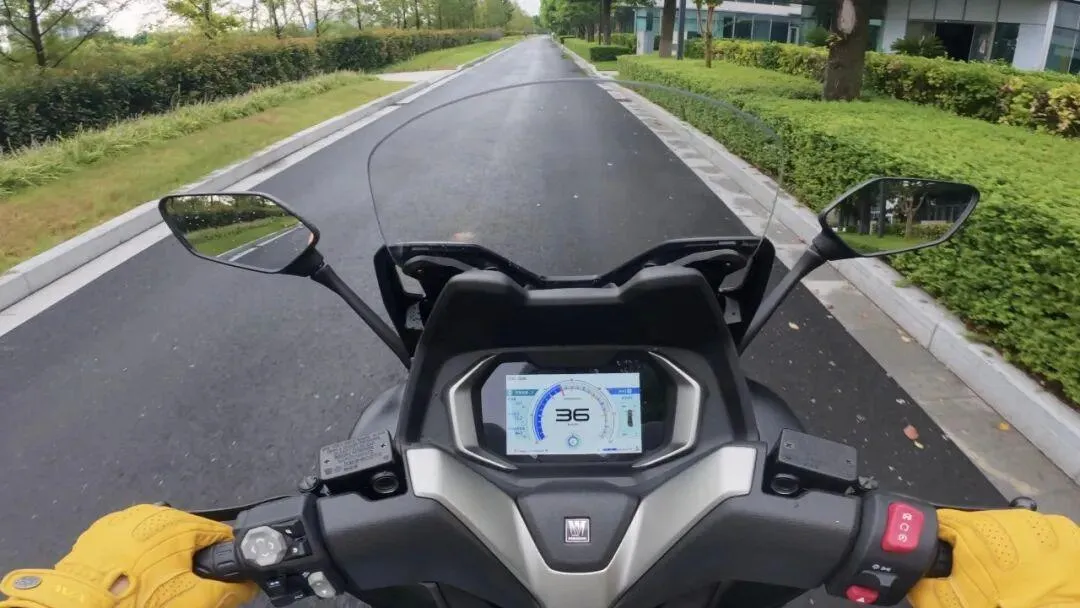 [大陆车讯] 豪爵TVL350试驾体验：没白等！一台“青出于蓝而胜于蓝...7111|小老婆汽機車資訊網