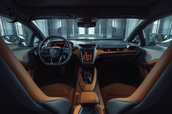 封面"Lamborghini