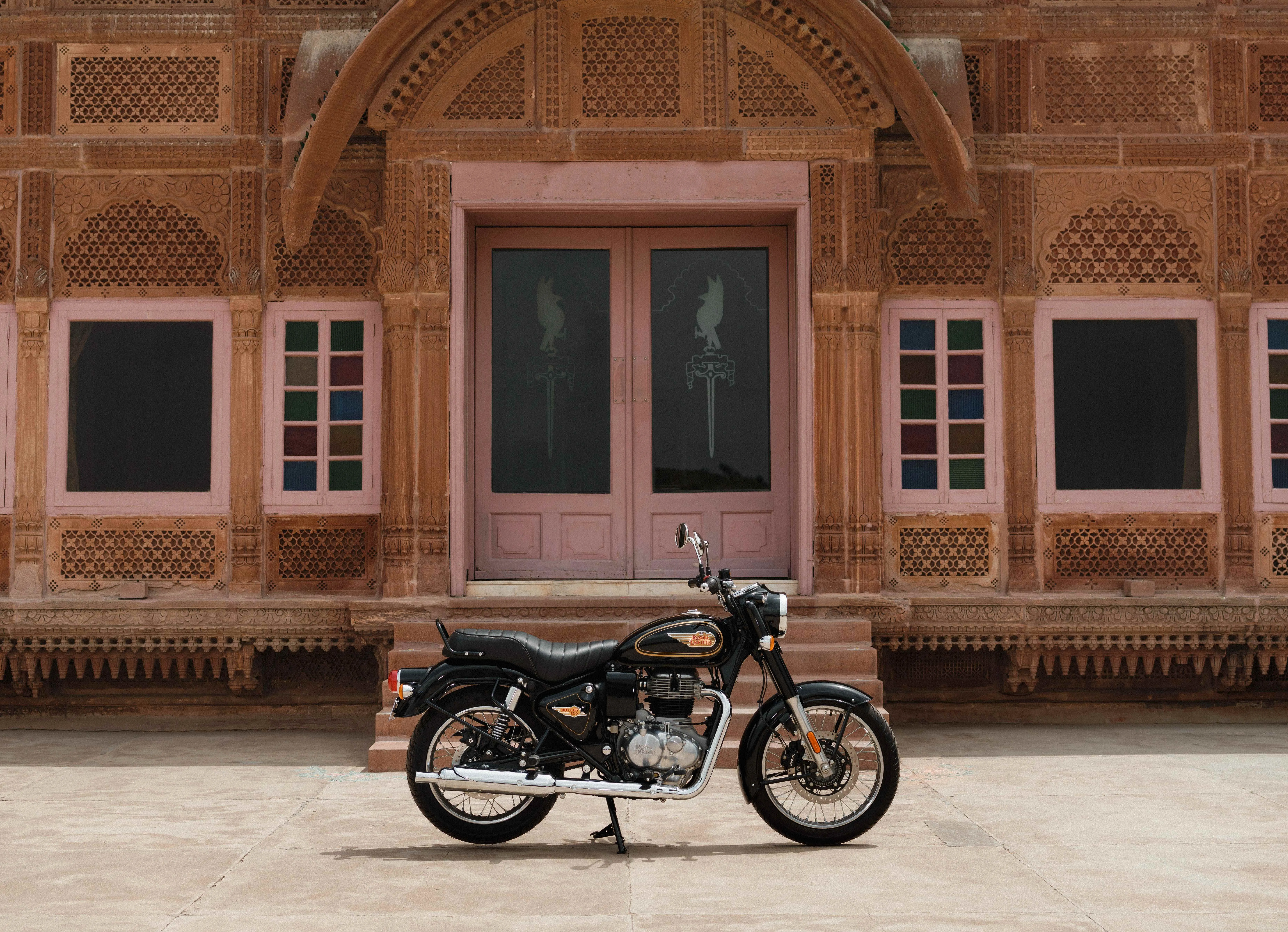 [新聞稿] Royal Enfield 2026年式車款享最高48期0利率或NT$23,000配件金7874|小老婆汽機車資訊網