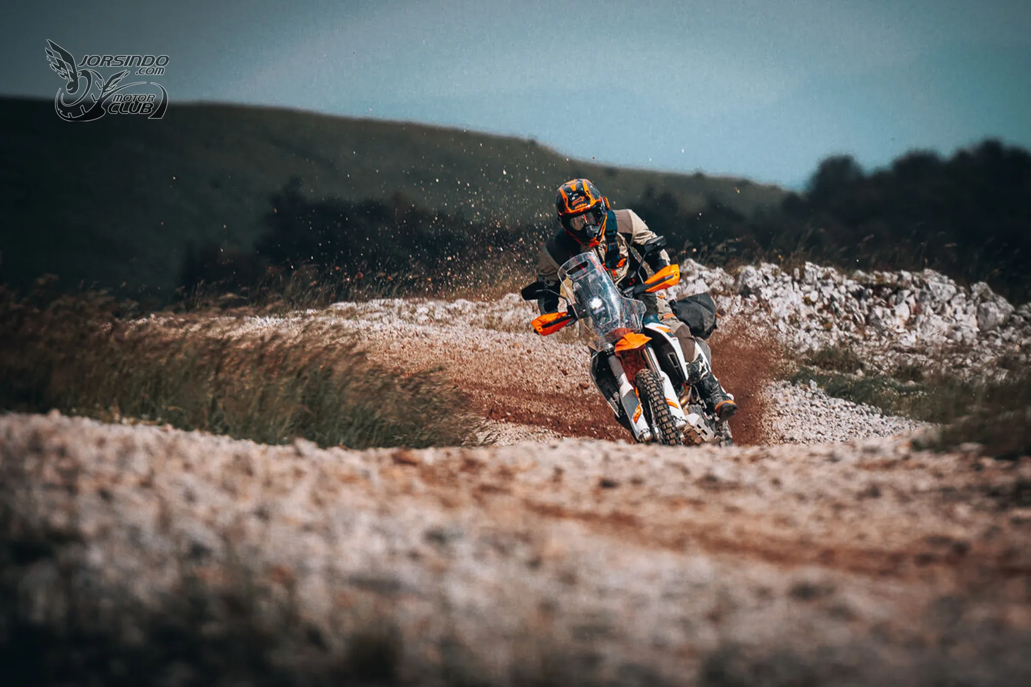 Rally 世界生力軍！2026 KTM 690 RALLY 發表740|小老婆汽機車資訊網