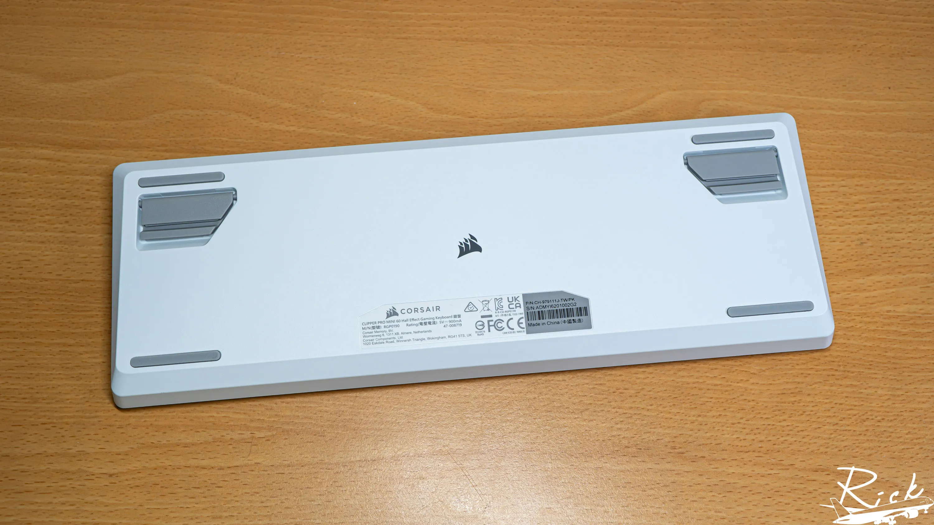 【開箱】平價防水磁軸鍵盤 | CORSAIR破浪者CLIPPER PRO MINI 604350|小老婆汽機車資訊網