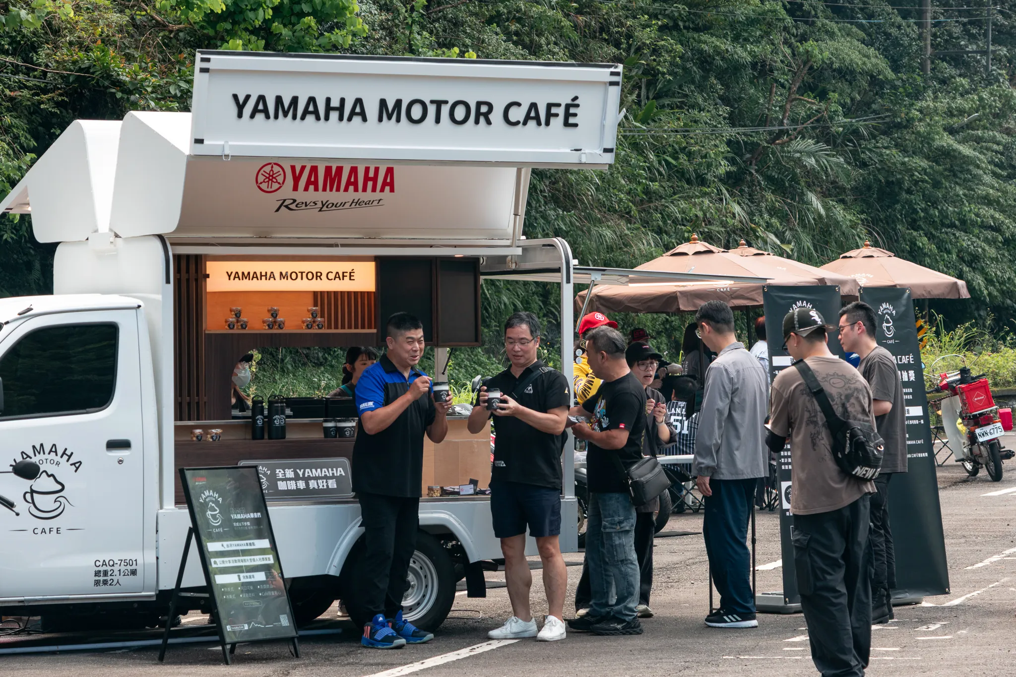 YAMAHA CAFE 13 週年！XSR155 原廠精品 Cafe Racer 改裝車現身3377|小老婆汽機車資訊網