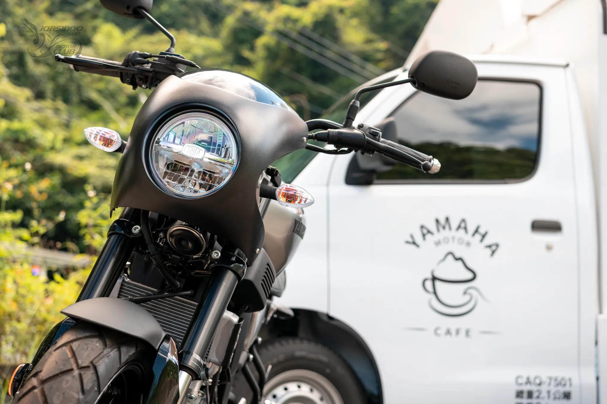 YAMAHA CAFE 13 週年！XSR155 原廠精品 Cafe Racer 改裝車現身7965|小老婆汽機車資訊網