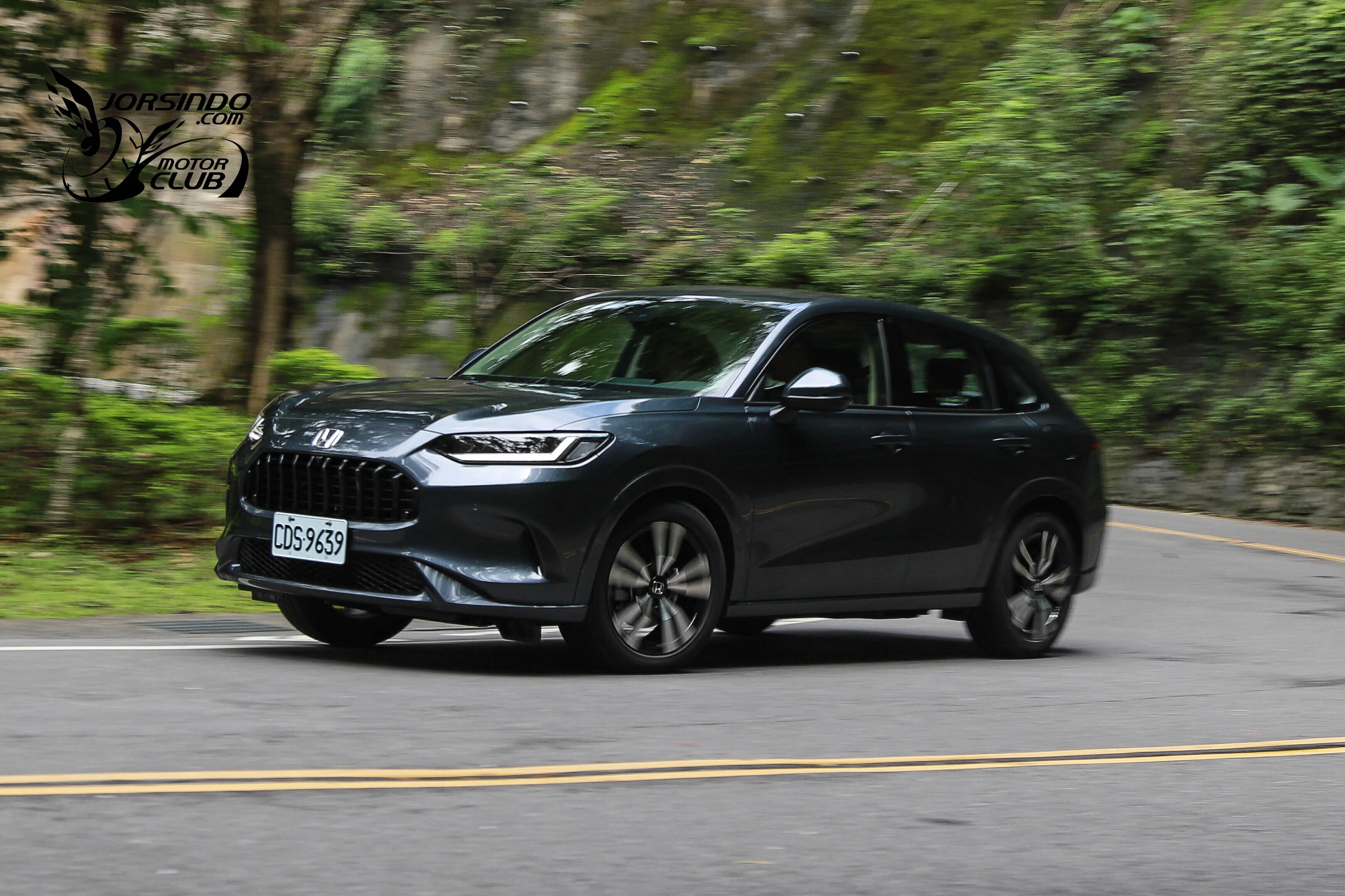 操控俐落好開，跨界喜美無誤！Honda ZR-V e:HEV試駕報告
