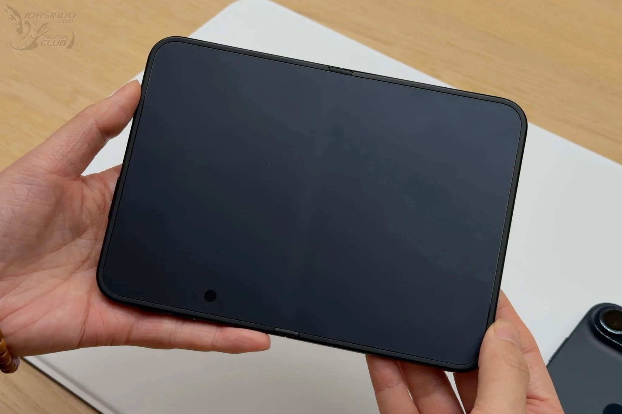 iPhone Duo 快速實測：雙螢幕介面、4K 120fps 錄影效果好嗎？9943|iPhone,iPhone Duo,摺疊機,iPhone Fold,Apple小老婆汽機車資訊網