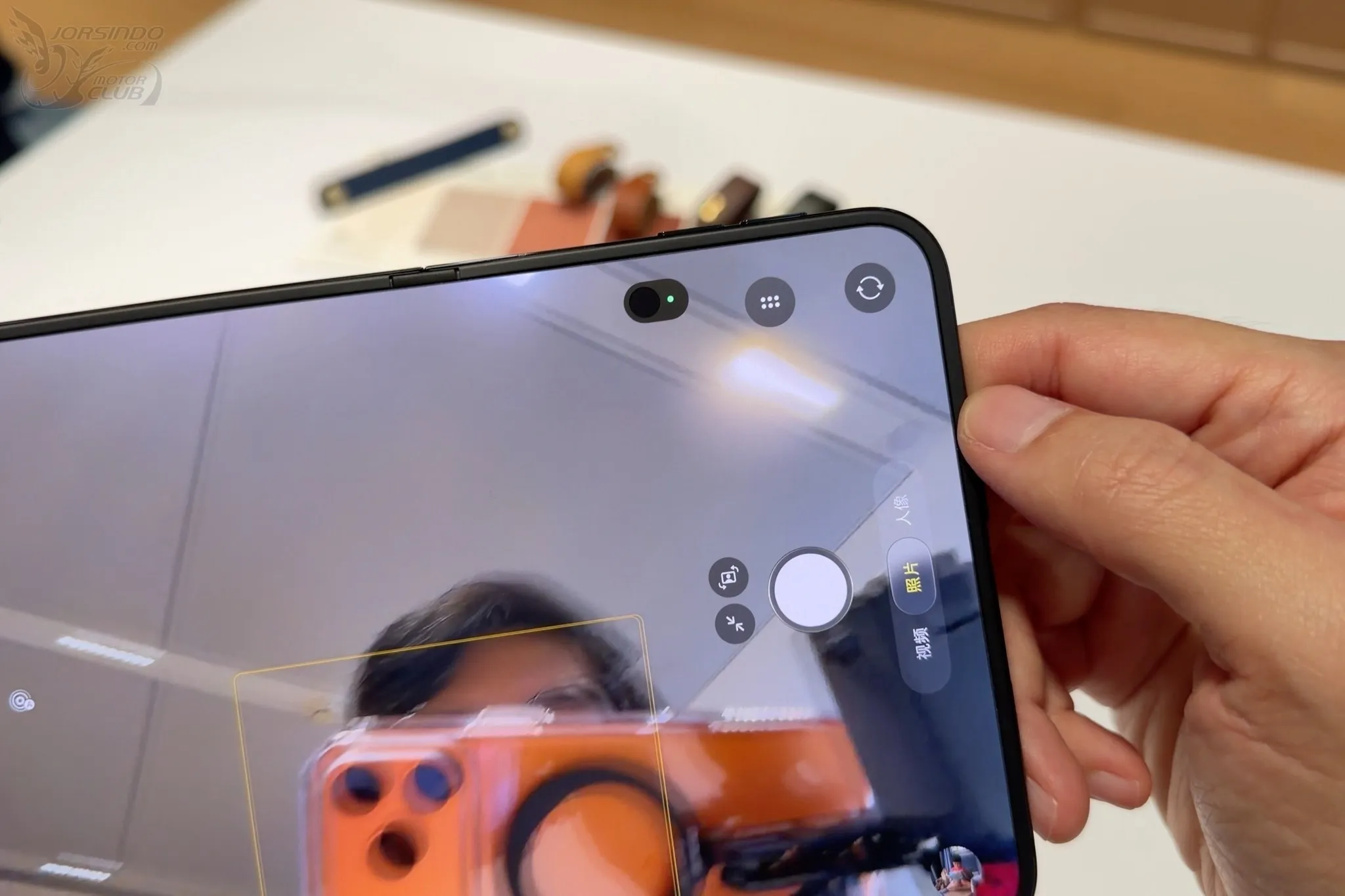 iPhone Duo 快速實測：雙螢幕介面、4K 120fps 錄影效果好嗎？5896|iPhone,iPhone Duo,摺疊機,iPhone Fold,Apple小老婆汽機車資訊網