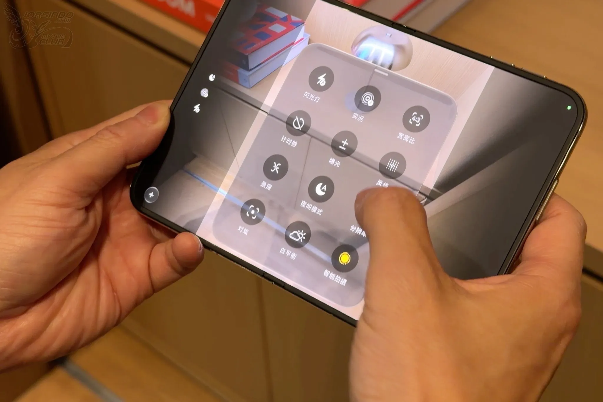 iPhone Duo 快速實測：雙螢幕介面、4K 120fps 錄影效果好嗎？6580|iPhone,iPhone Duo,摺疊機,iPhone Fold,Apple小老婆汽機車資訊網