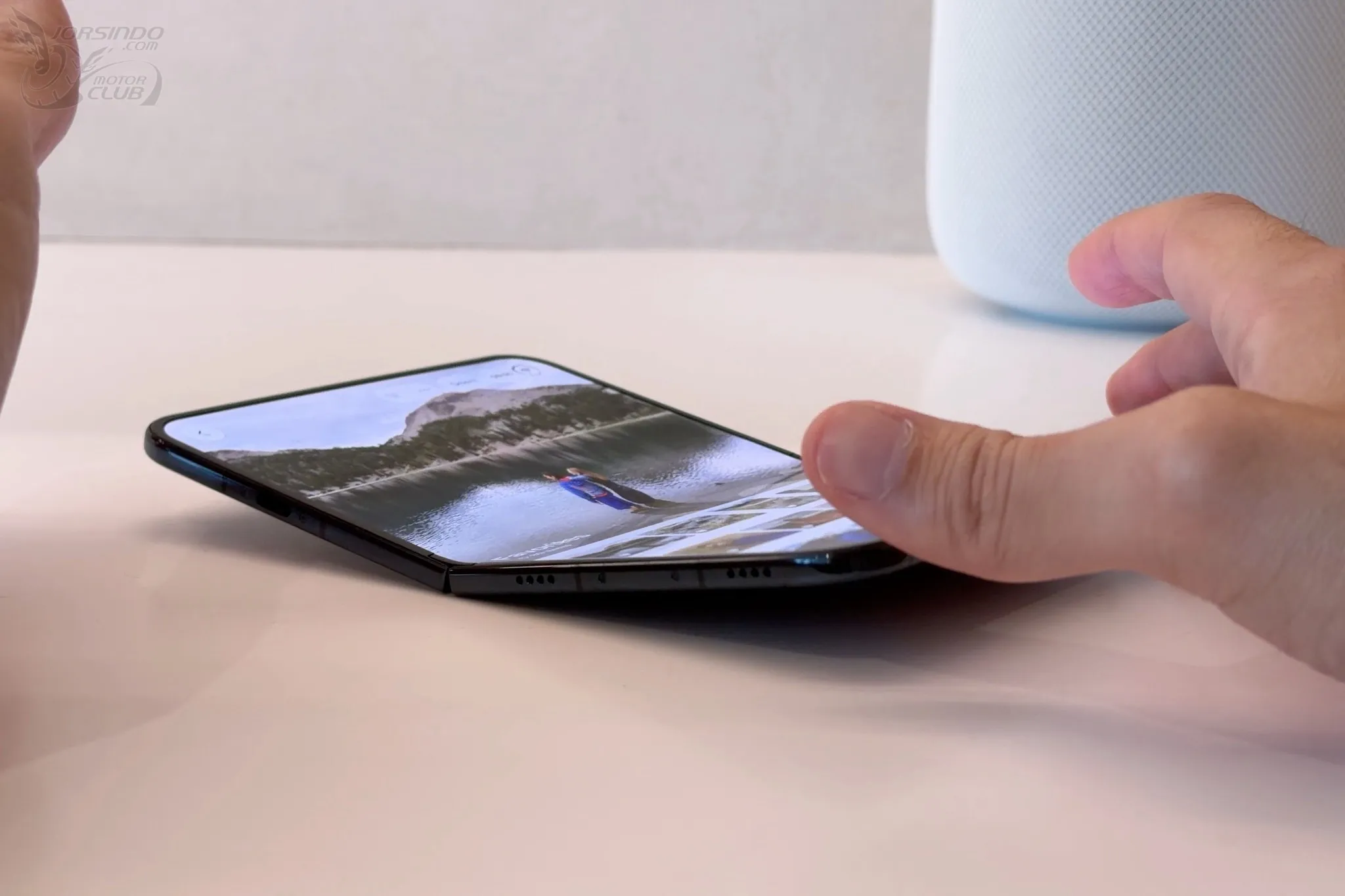 iPhone Duo 快速實測：雙螢幕介面、4K 120fps 錄影效果好嗎？7831|iPhone,iPhone Duo,摺疊機,iPhone Fold,Apple小老婆汽機車資訊網