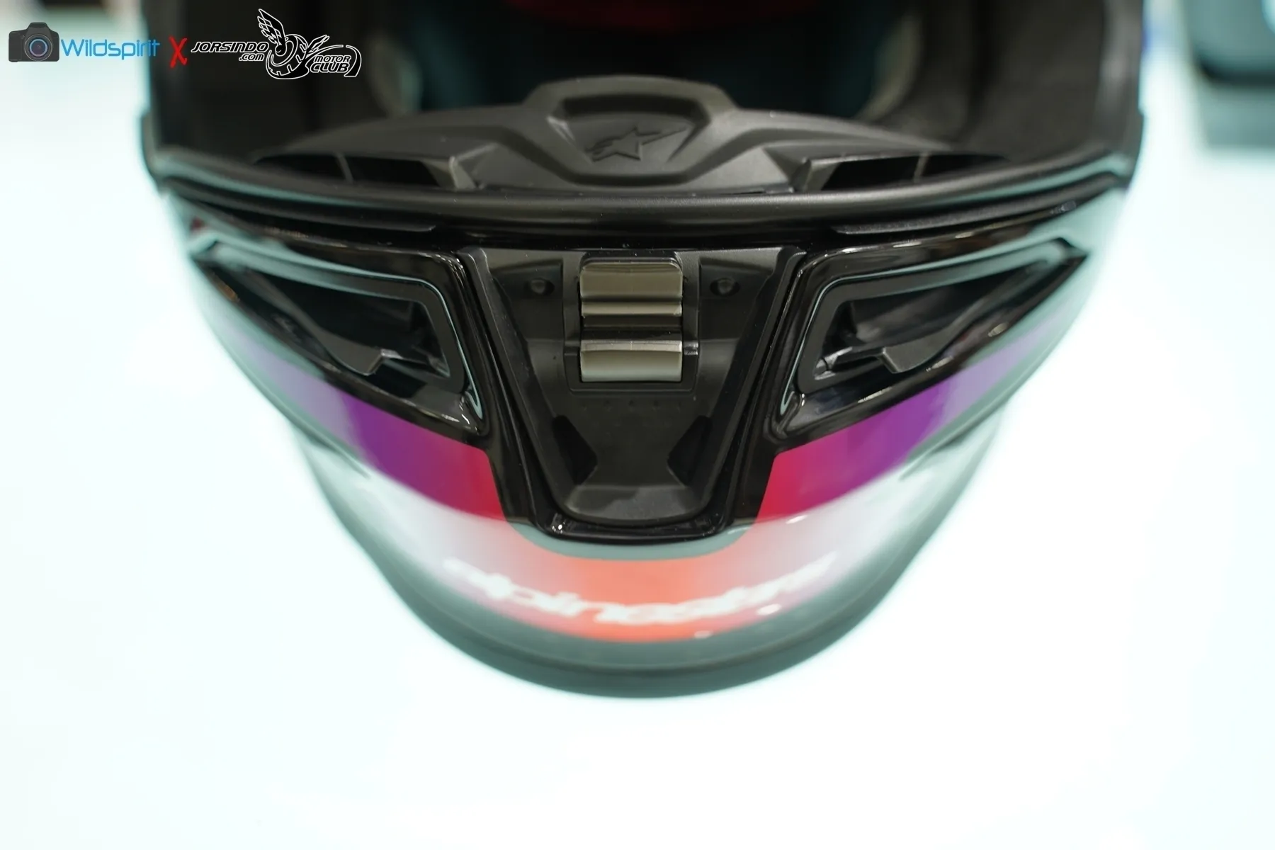 [2026 重慶摩博會] 賽事調性旅跑 Alpinestar Supertech R7 (S-R7)8748|小老婆汽機車資訊網