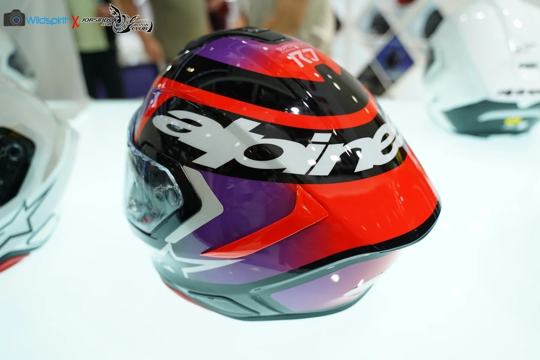 [2026 重慶摩博會] 賽事調性旅跑 Alpinestar Supertech R7 (S-R7)6081|小老婆汽機車資訊網