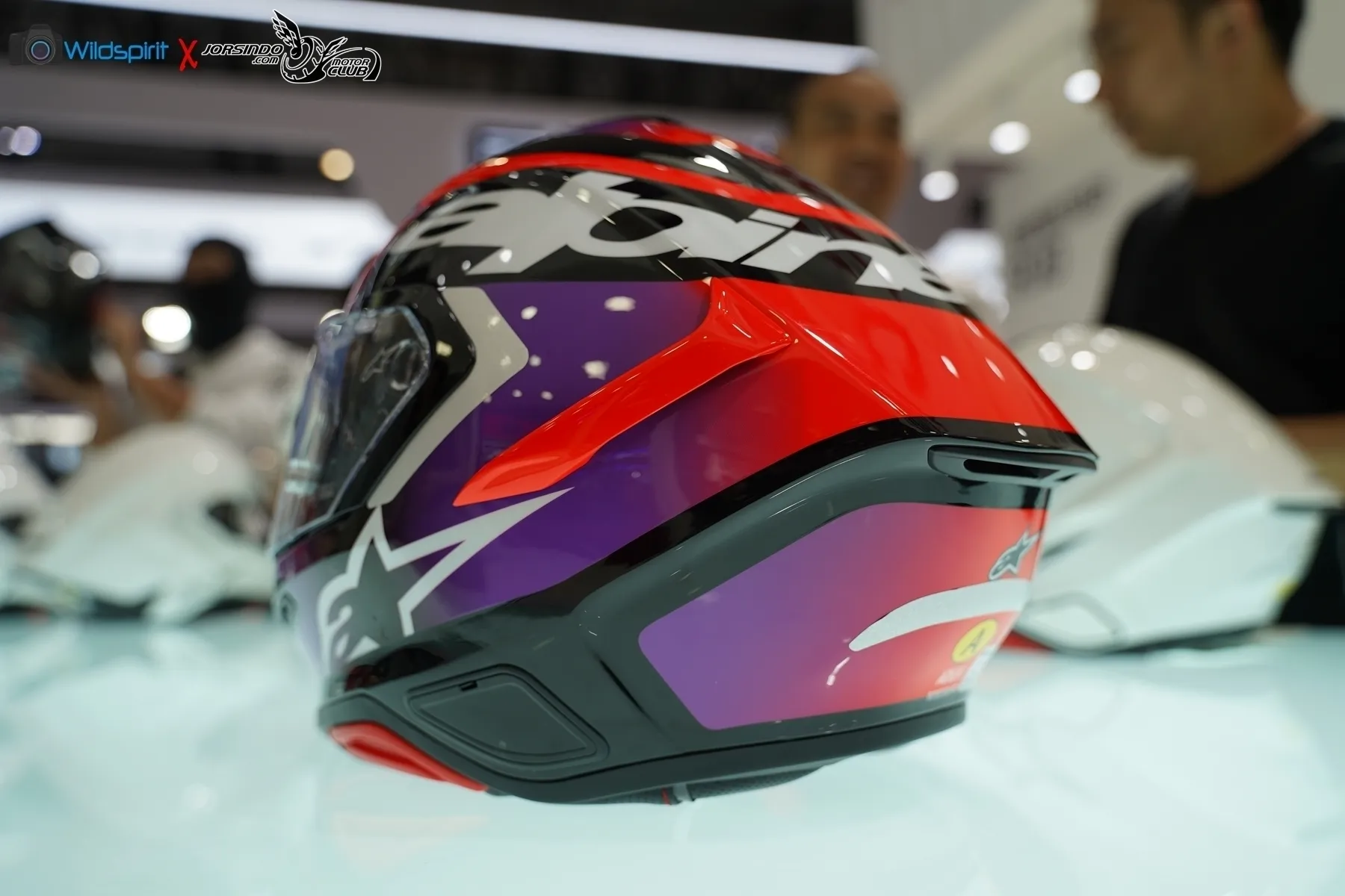 [2026 重慶摩博會] 賽事調性旅跑 Alpinestar Supertech R7 (S-R7)7473|小老婆汽機車資訊網