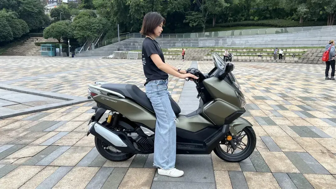 [大陆车讯] 五羊本田NWZ150上市，150排量250动力350豪华享受8963|小老婆汽機車資訊網