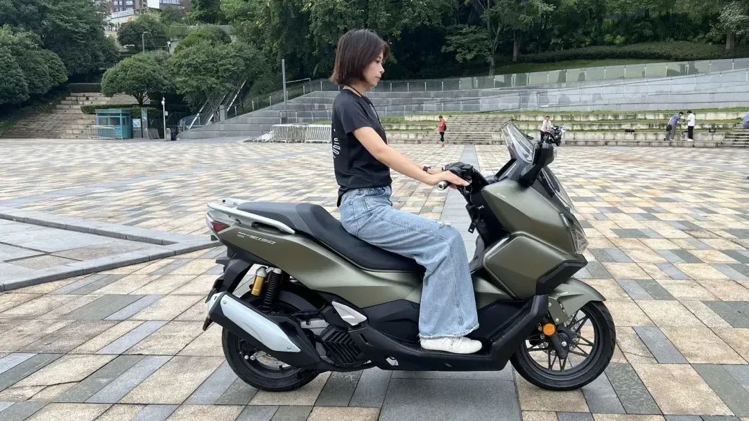 [大陆车讯] 五羊本田NWZ150上市，150排量250动力350豪华享受2975|小老婆汽機車資訊網