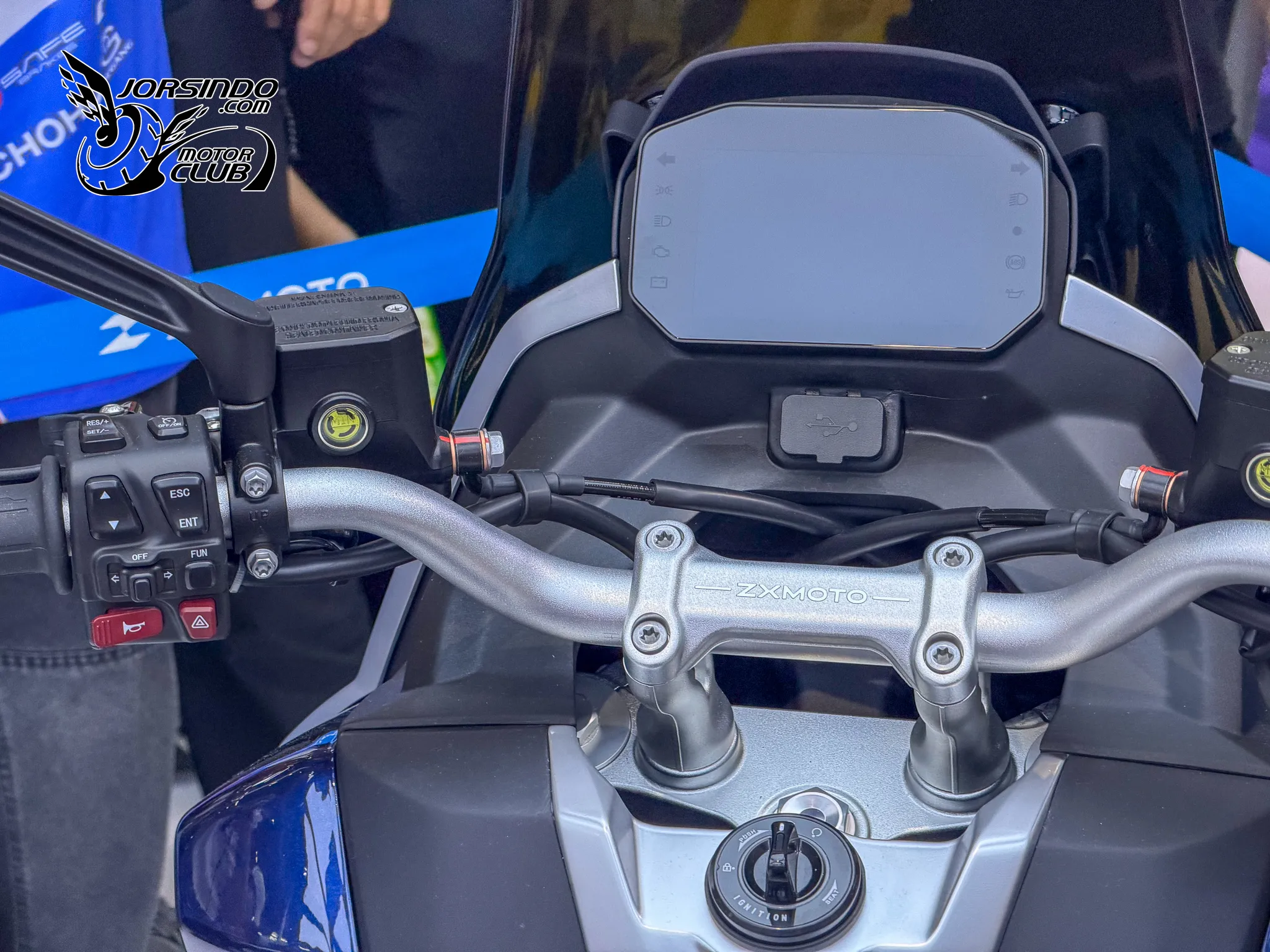 [重慶車展] ZXMOTO 張雪 250T ADV 速克達2647|小老婆汽機車資訊網