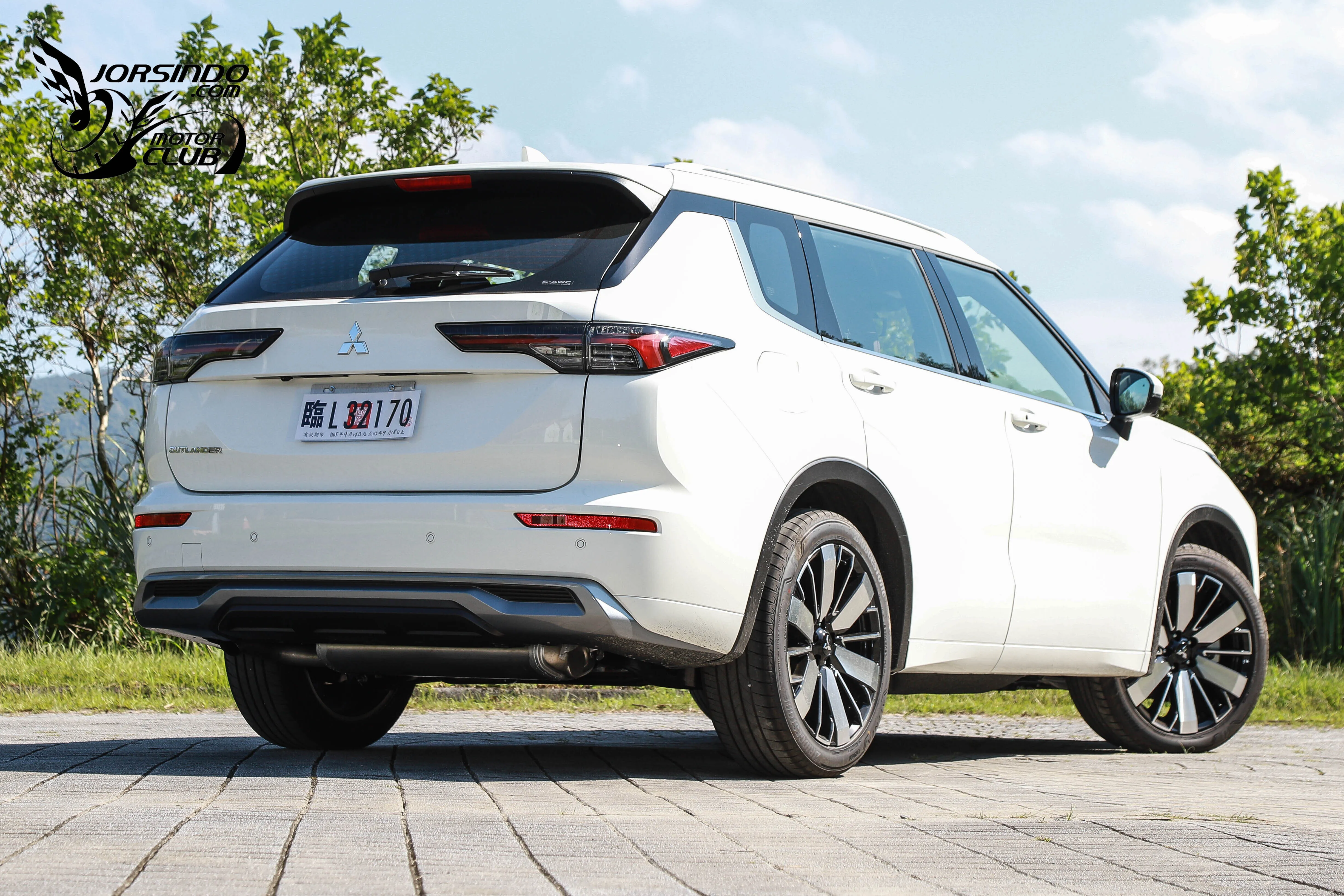 三車型，116.9萬元起！Mitsubishi新世代Outlander國內上市7322|小老婆汽機車資訊網