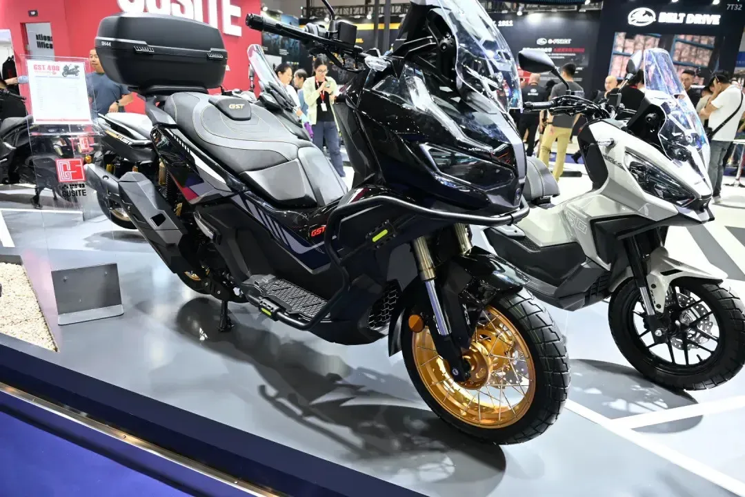 摩博会探馆｜古思特 5 款新车齐上阵，125-400排量随便选4557|小老婆汽機車資訊網