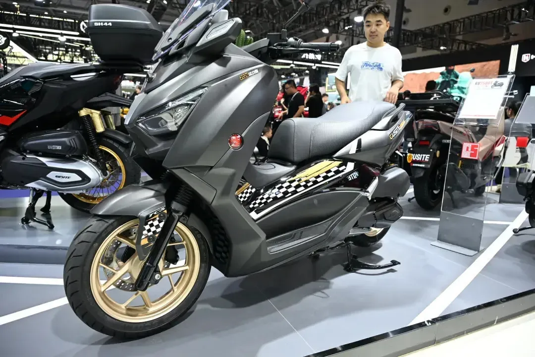 摩博会探馆｜古思特 5 款新车齐上阵，125-400排量随便选6204|小老婆汽機車資訊網