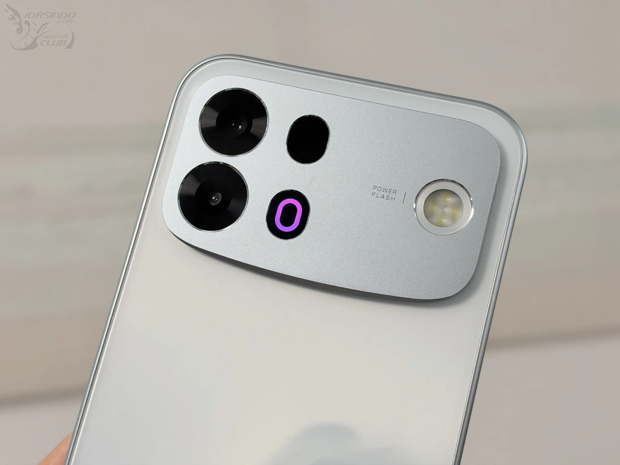 真「硬」核的 OPPO A7 Pro Max 登台：破萬級電池、滿級防水都給你5907|OPPO A7 Pro,OPPO小老婆汽機車資訊網