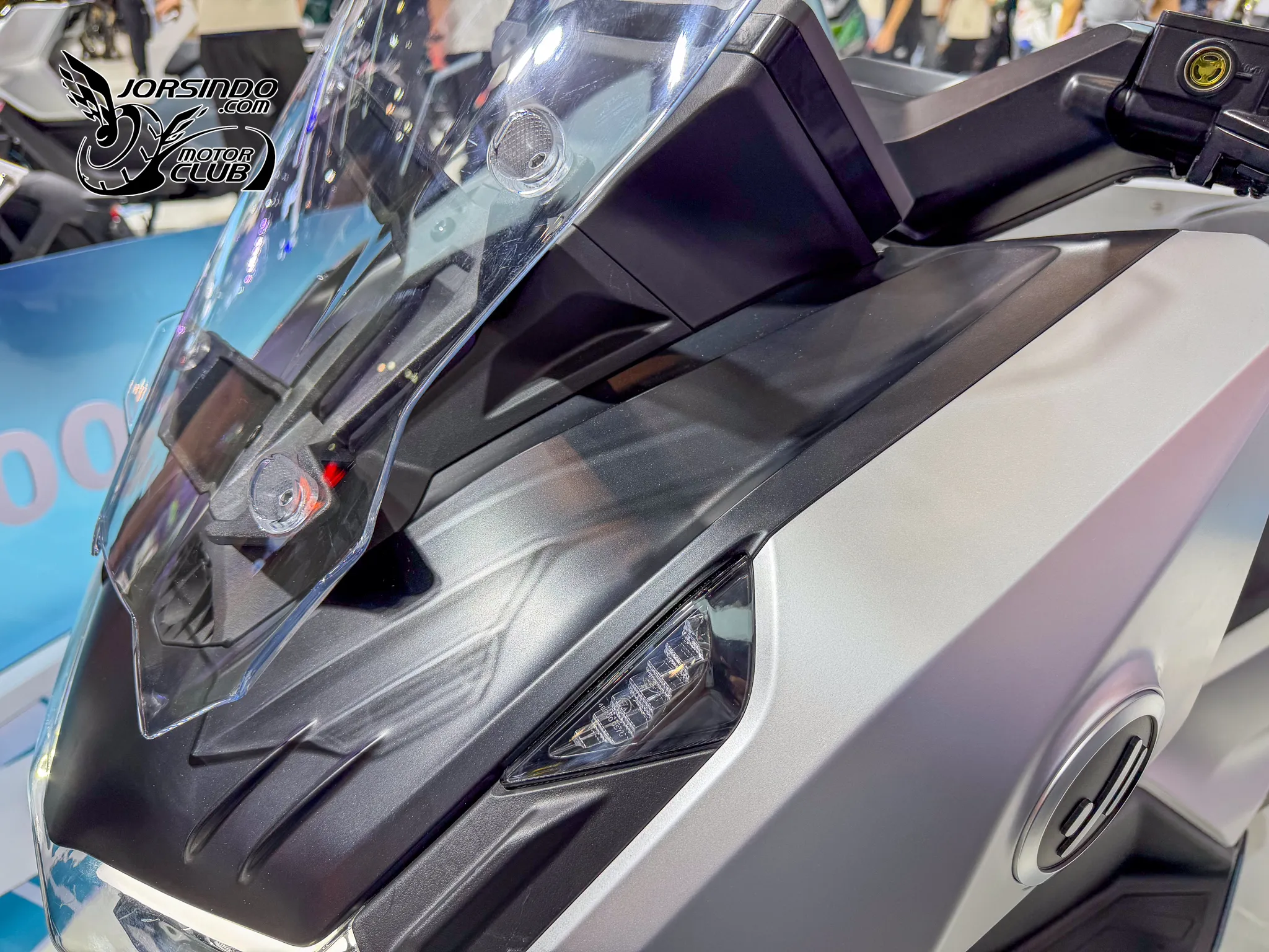 [重慶車展] EZ1 HYPEMAX V3，汽車規格 400V架構的電動機車928|小老婆汽機車資訊網