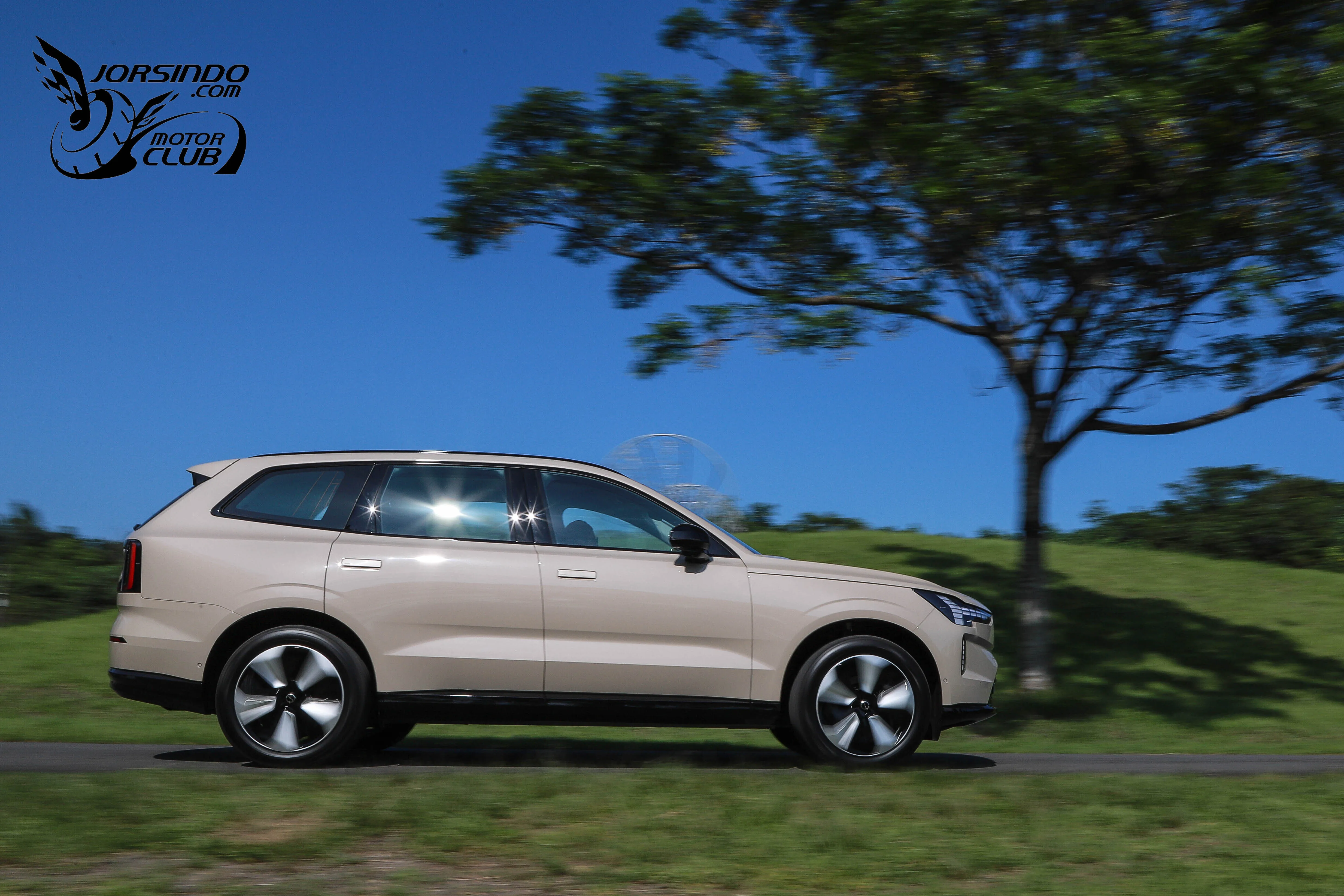 豪華、舒適的北歐七座移動城堡！Volvo EX90 Plus試駕報告9978|小老婆汽機車資訊網