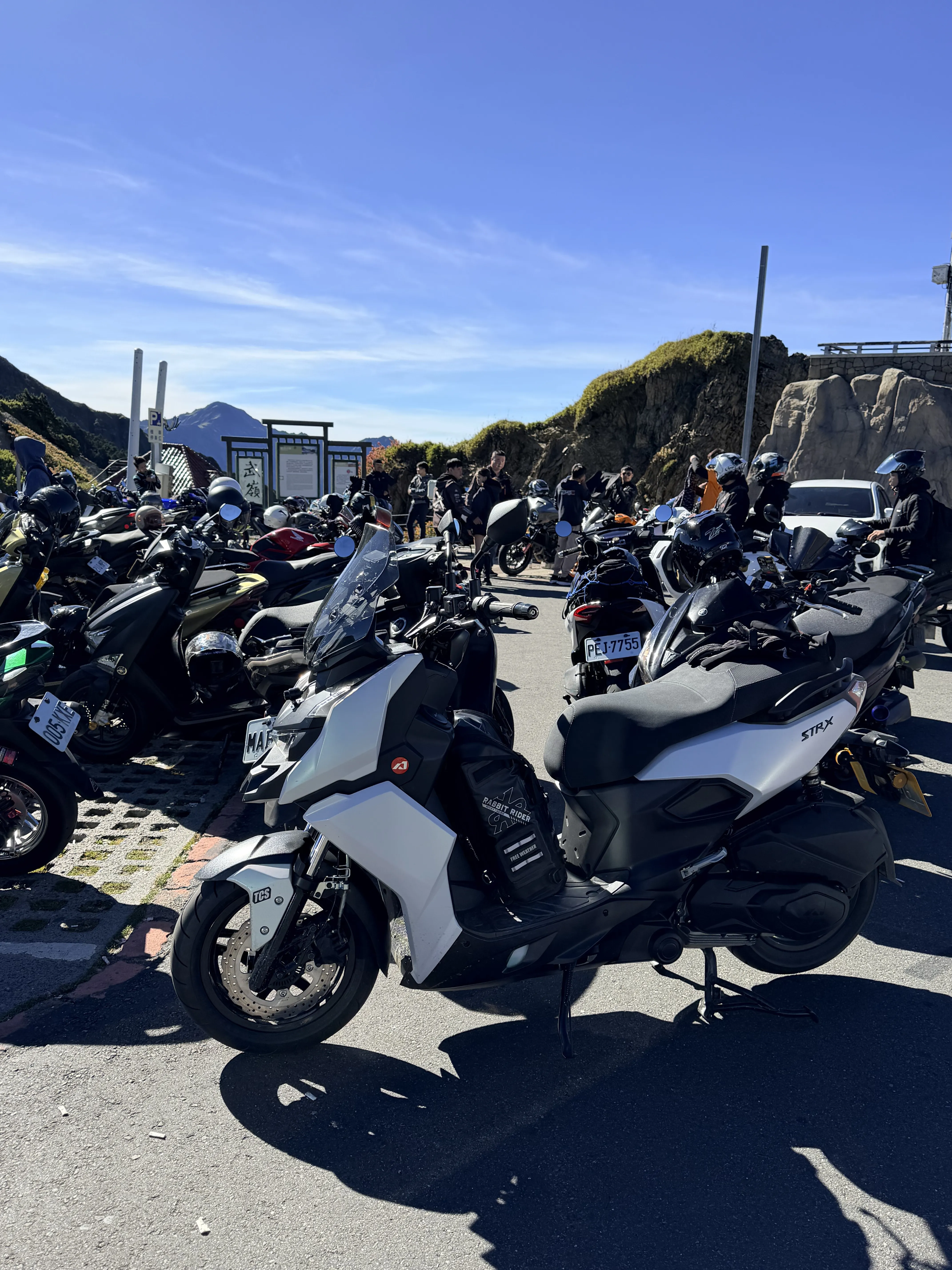 STR X 開箱兼一日半島訓車遊1664|小老婆汽機車資訊網