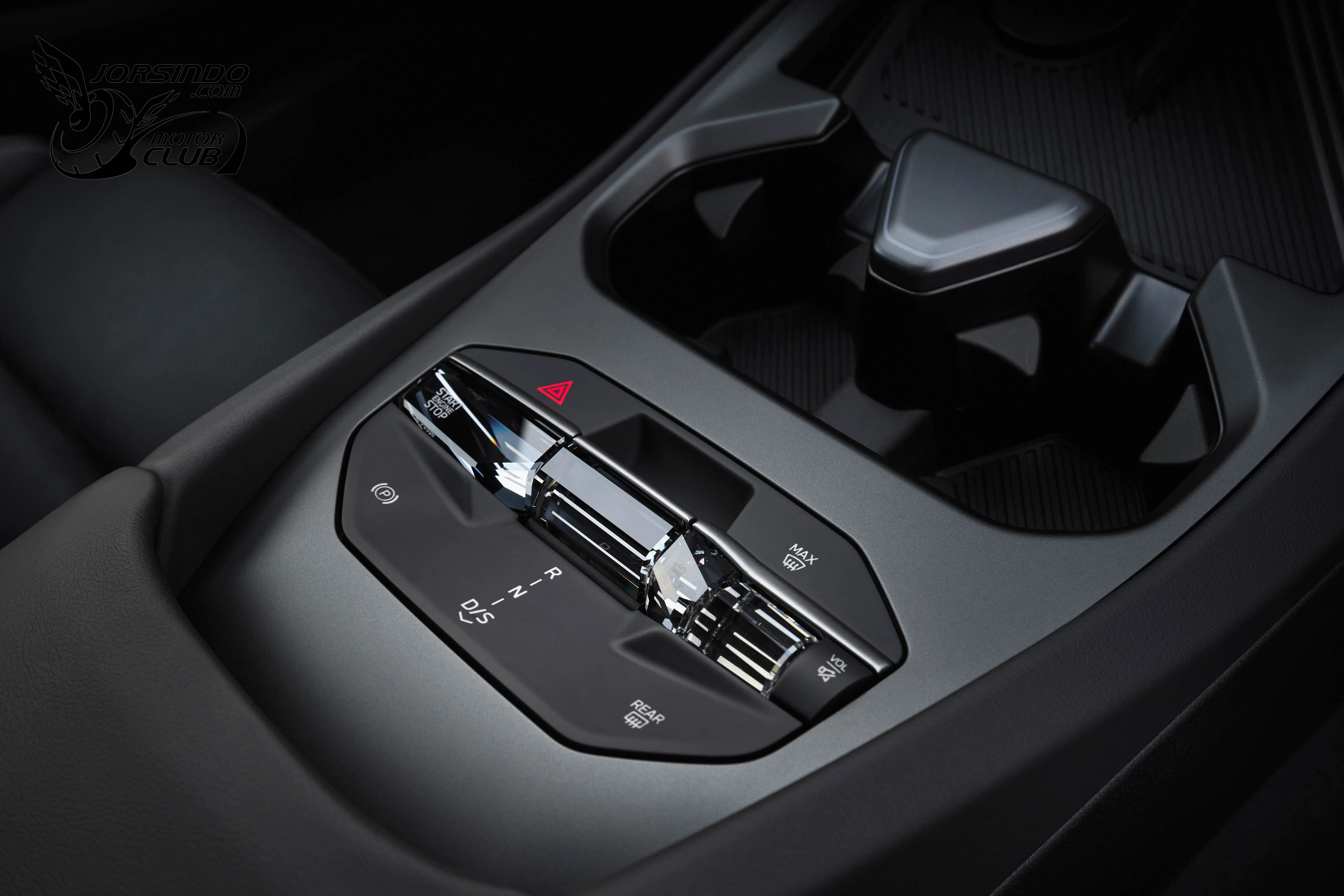 BMW大改款內燃3 Series全球首發，頂規M350標配甩尾模式！51|小老婆汽機車資訊網