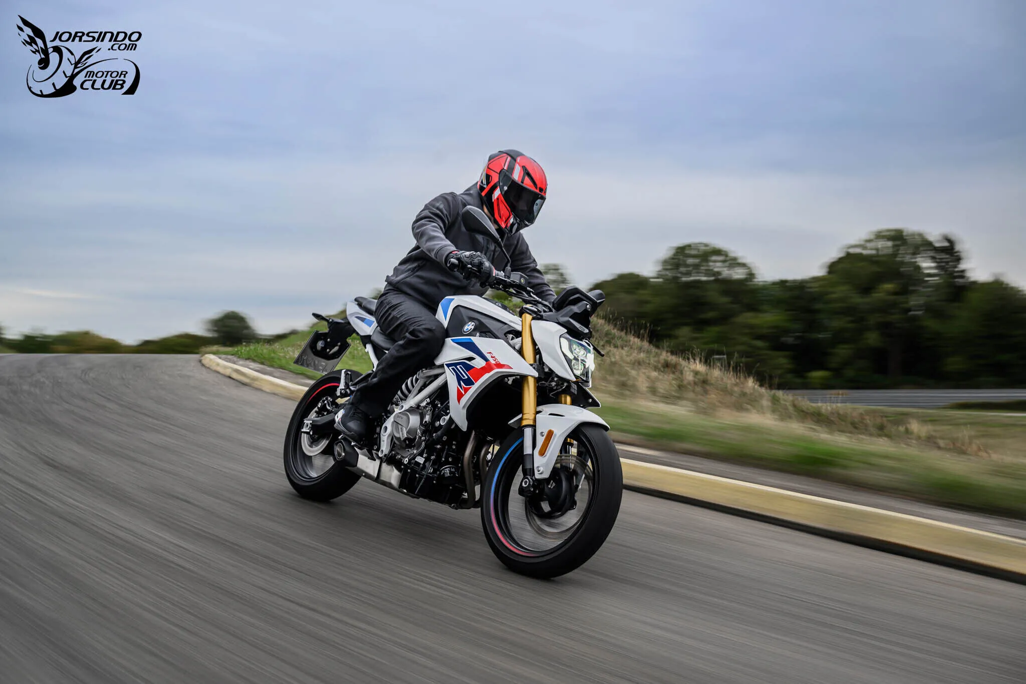 最親民的 BMW！F 450 R 新世代黃牌運動街車發表，自動離合器、48 匹5156|小老婆汽機車資訊網