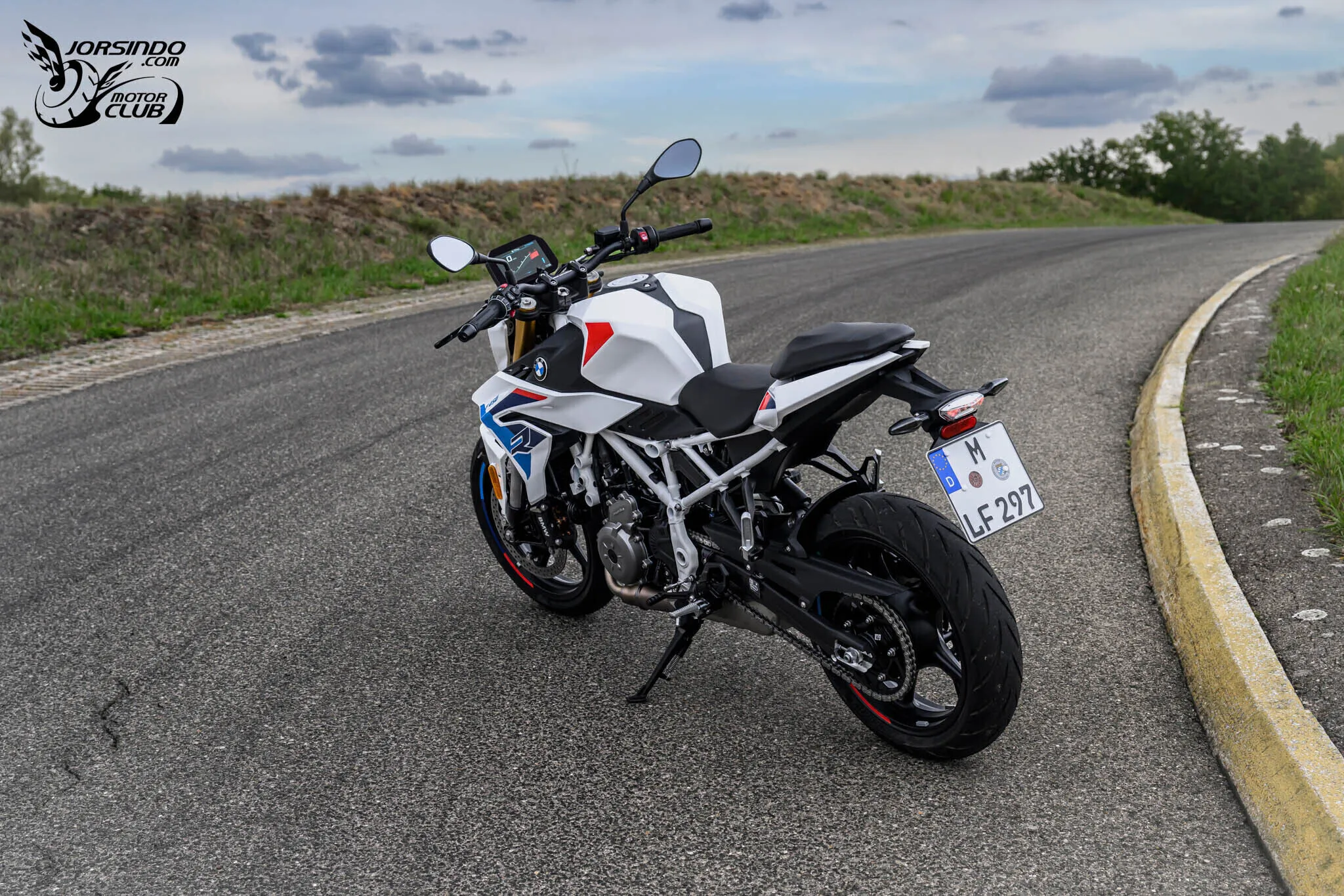 最親民的 BMW！F 450 R 新世代黃牌運動街車發表，自動離合器、48 匹4783|小老婆汽機車資訊網