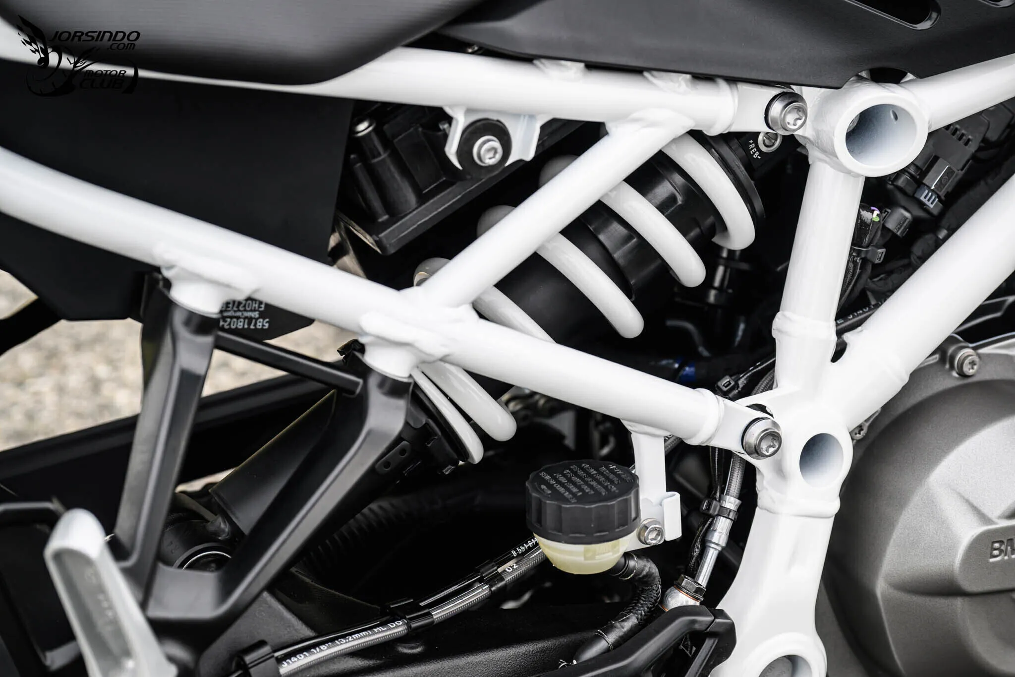 最親民的 BMW！F 450 R 新世代黃牌運動街車發表，自動離合器、48 匹111|小老婆汽機車資訊網