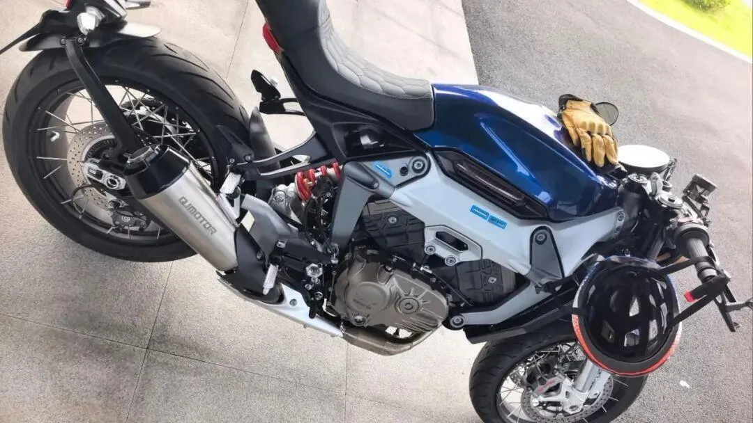 [大陆车讯] 还原度99%，钱江最漂亮的“咖啡复古” EQVVS 路测曝光42|小老婆汽機車資訊網