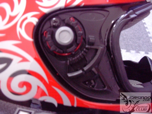 [分享]KBC FORCE RR Blade II6200|小老婆汽機車資訊網