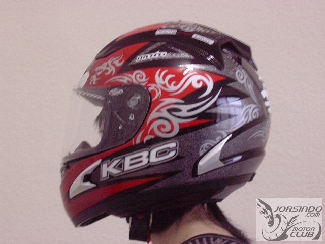 [分享]KBC FORCE RR Blade II740|小老婆汽機車資訊網