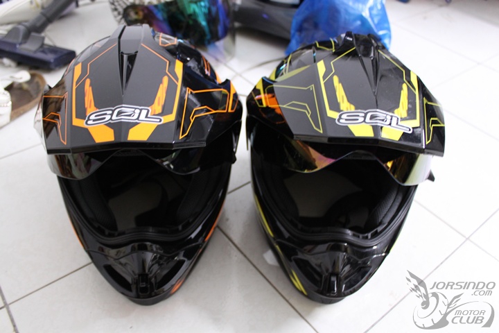 女友的SOL SS-1黑橘1670|小老婆汽機車資訊網
