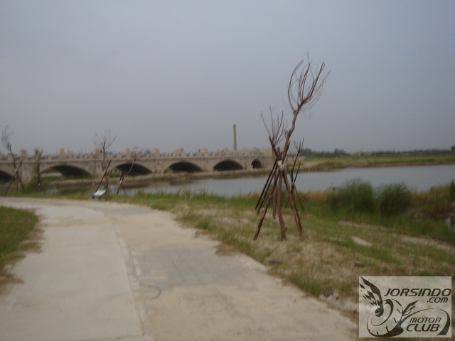 台南都會公園...偷偷溜進去448|小老婆汽機車資訊網